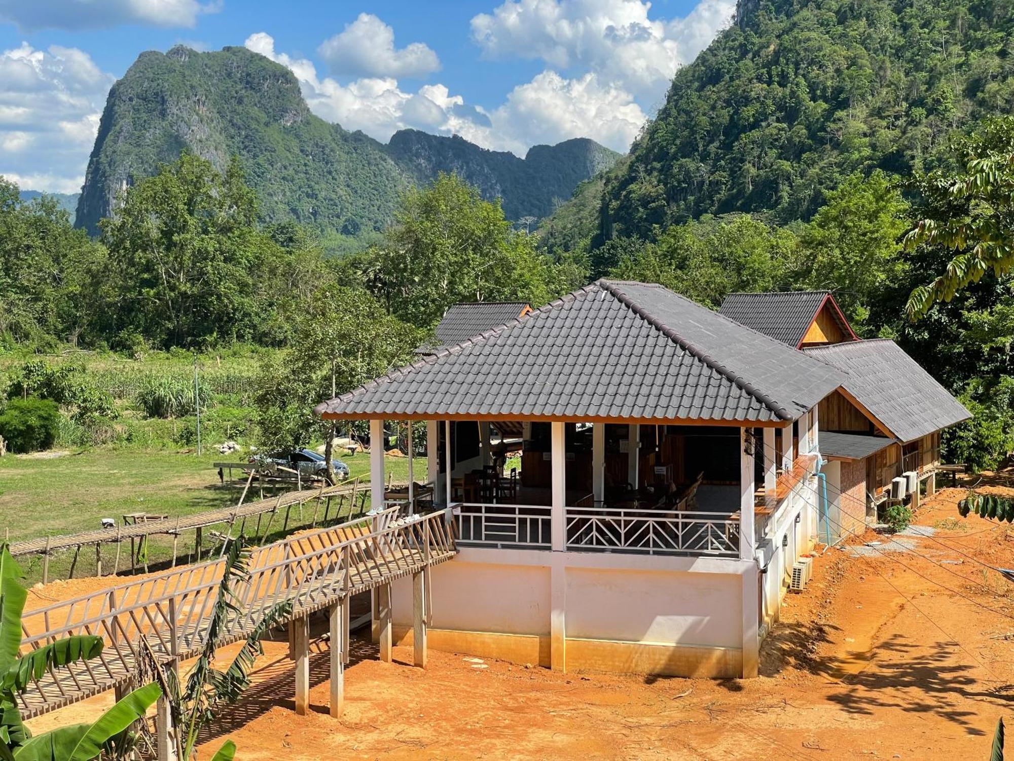 Eco Farm Stay And Hostel Nong Khiaw Exterior photo